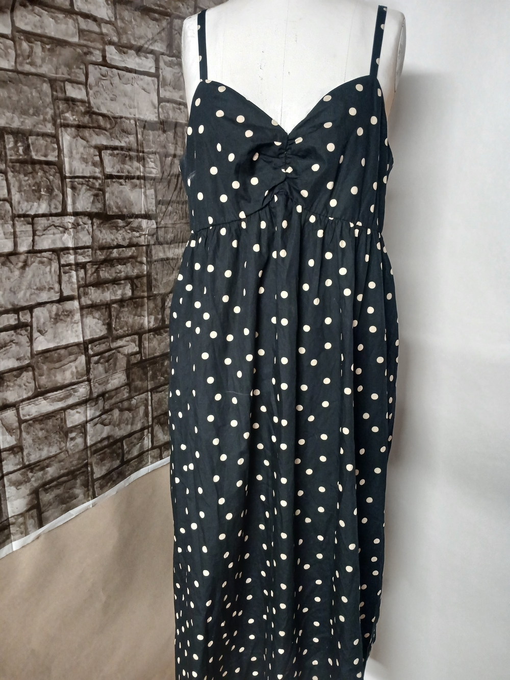 Abercrombie & Fitch Black Dress with White Polka Dots - Picture 3 of 6